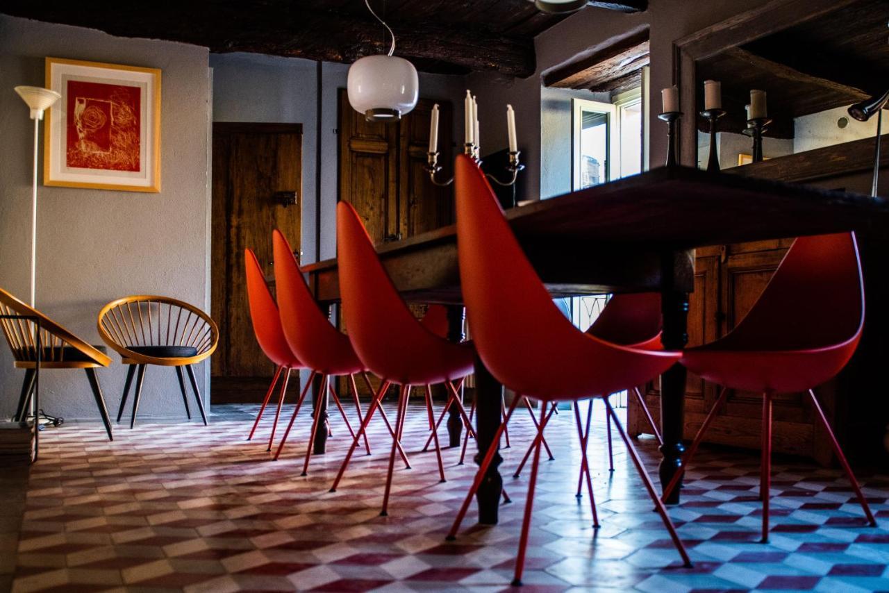 Boutique Hotel Al Palazzo Rosso Neive Buitenkant foto