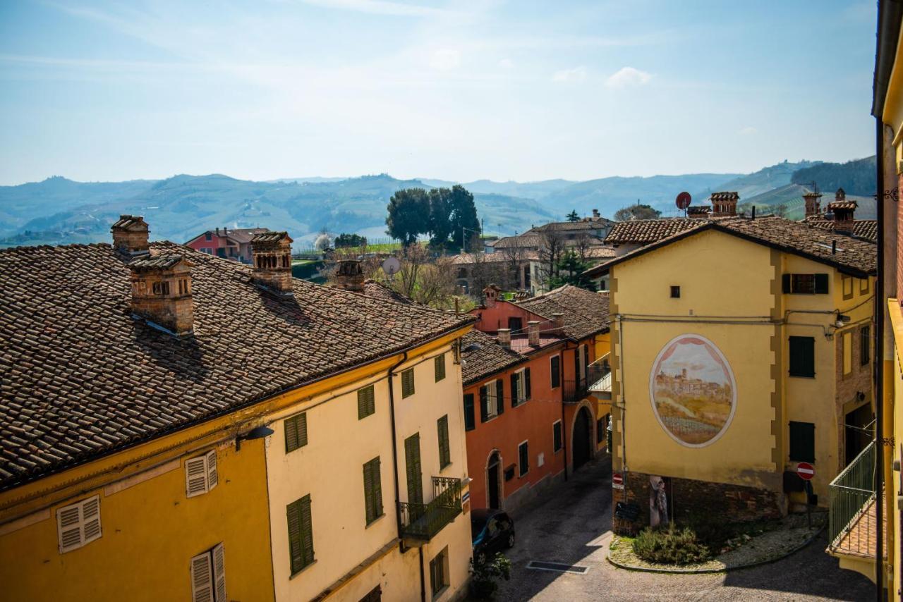 Boutique Hotel Al Palazzo Rosso Neive Buitenkant foto