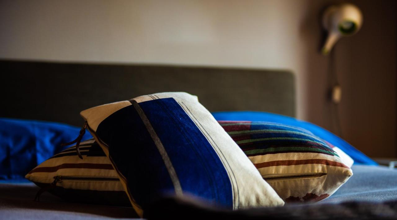 Boutique Hotel Al Palazzo Rosso Neive Buitenkant foto