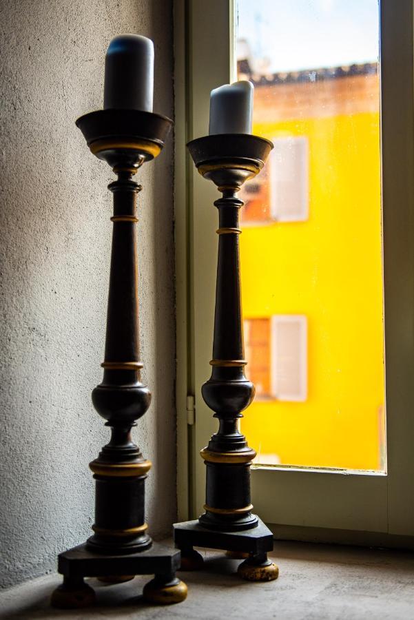 Boutique Hotel Al Palazzo Rosso Neive Buitenkant foto