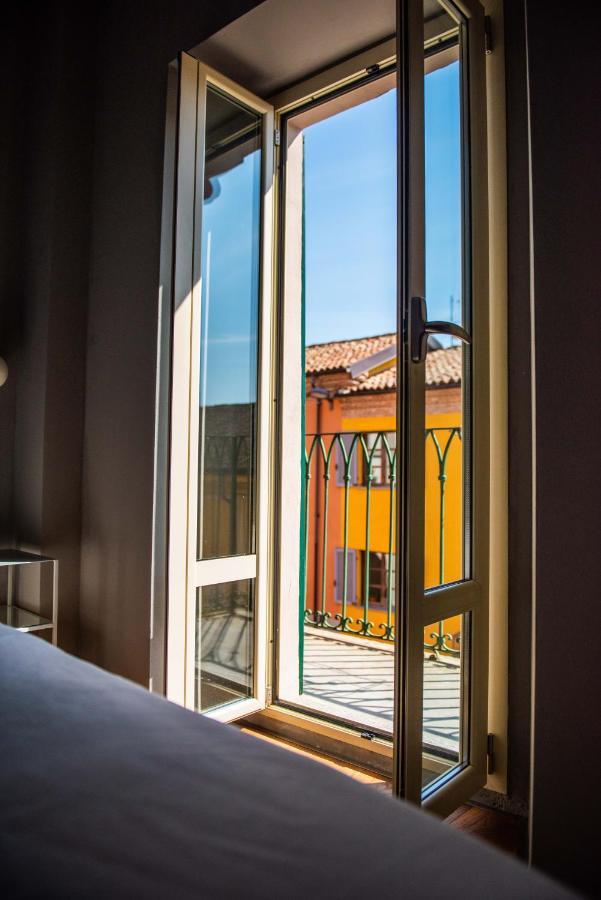Boutique Hotel Al Palazzo Rosso Neive Buitenkant foto