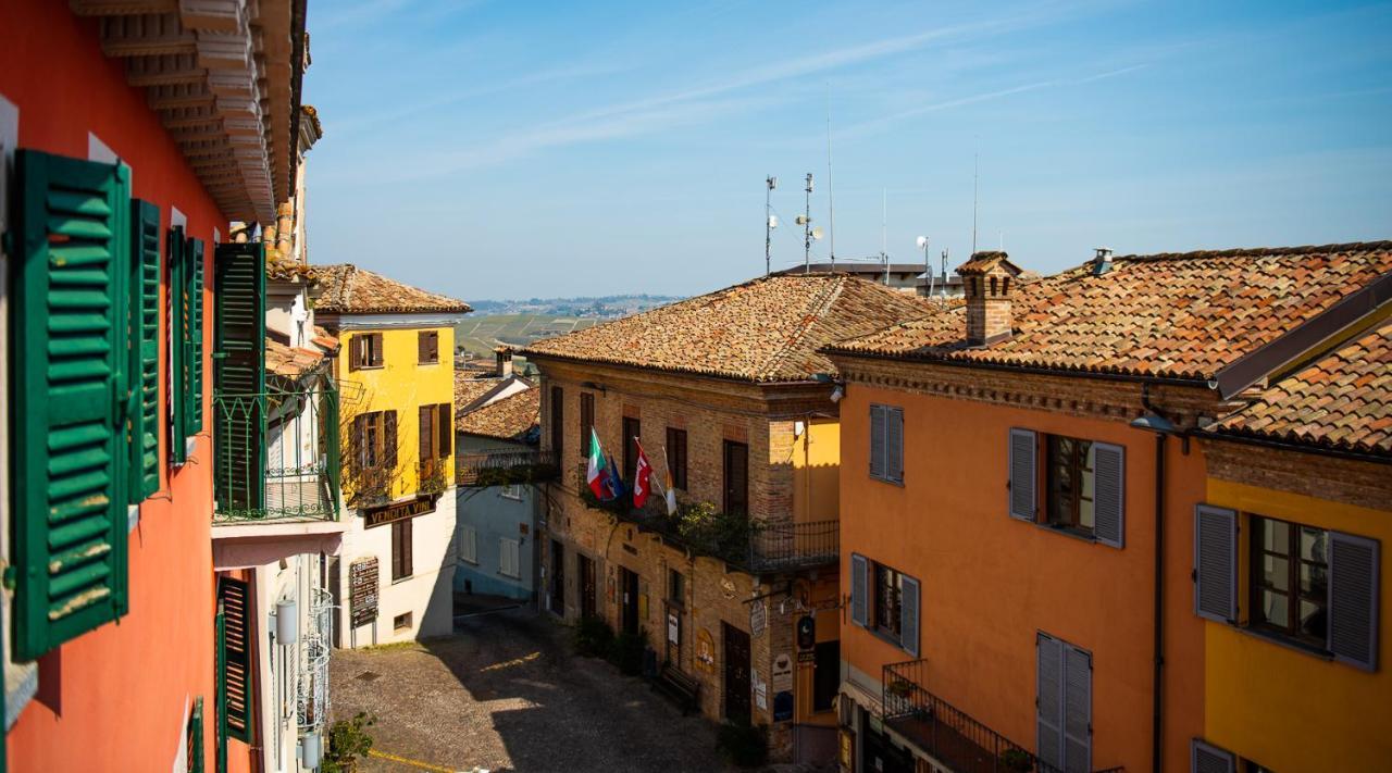 Boutique Hotel Al Palazzo Rosso Neive Buitenkant foto