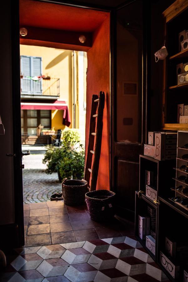 Boutique Hotel Al Palazzo Rosso Neive Buitenkant foto