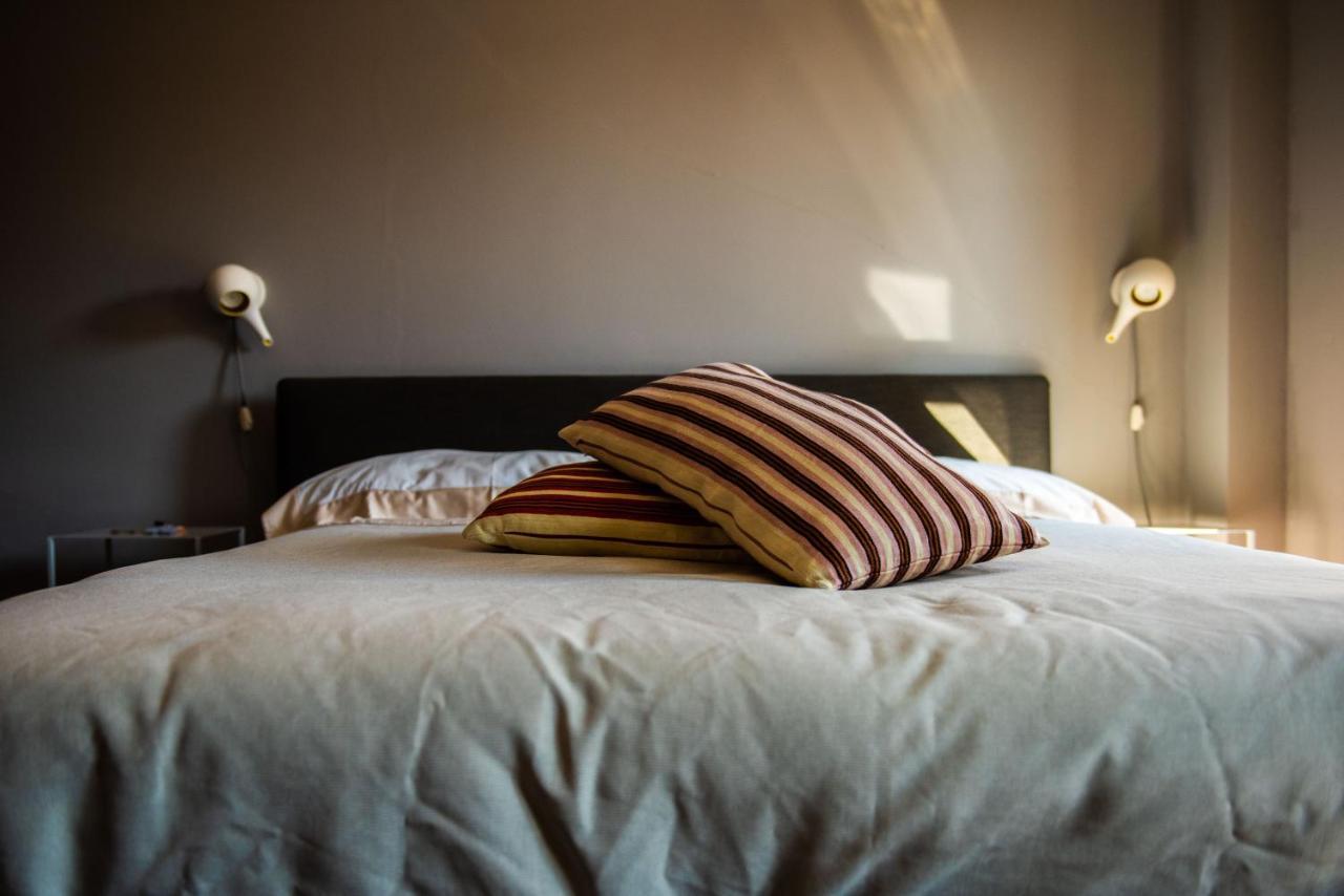 Boutique Hotel Al Palazzo Rosso Neive Buitenkant foto