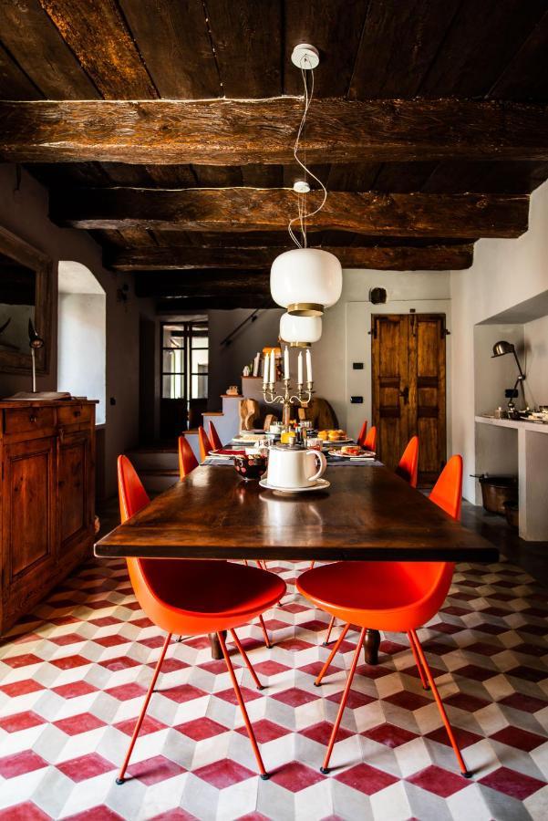 Boutique Hotel Al Palazzo Rosso Neive Buitenkant foto