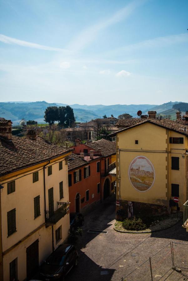 Boutique Hotel Al Palazzo Rosso Neive Buitenkant foto
