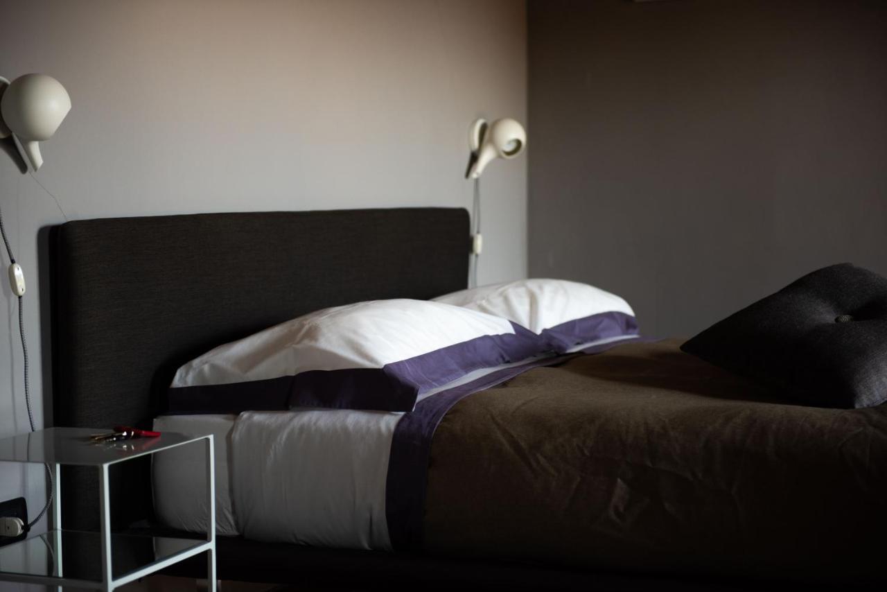 Boutique Hotel Al Palazzo Rosso Neive Buitenkant foto