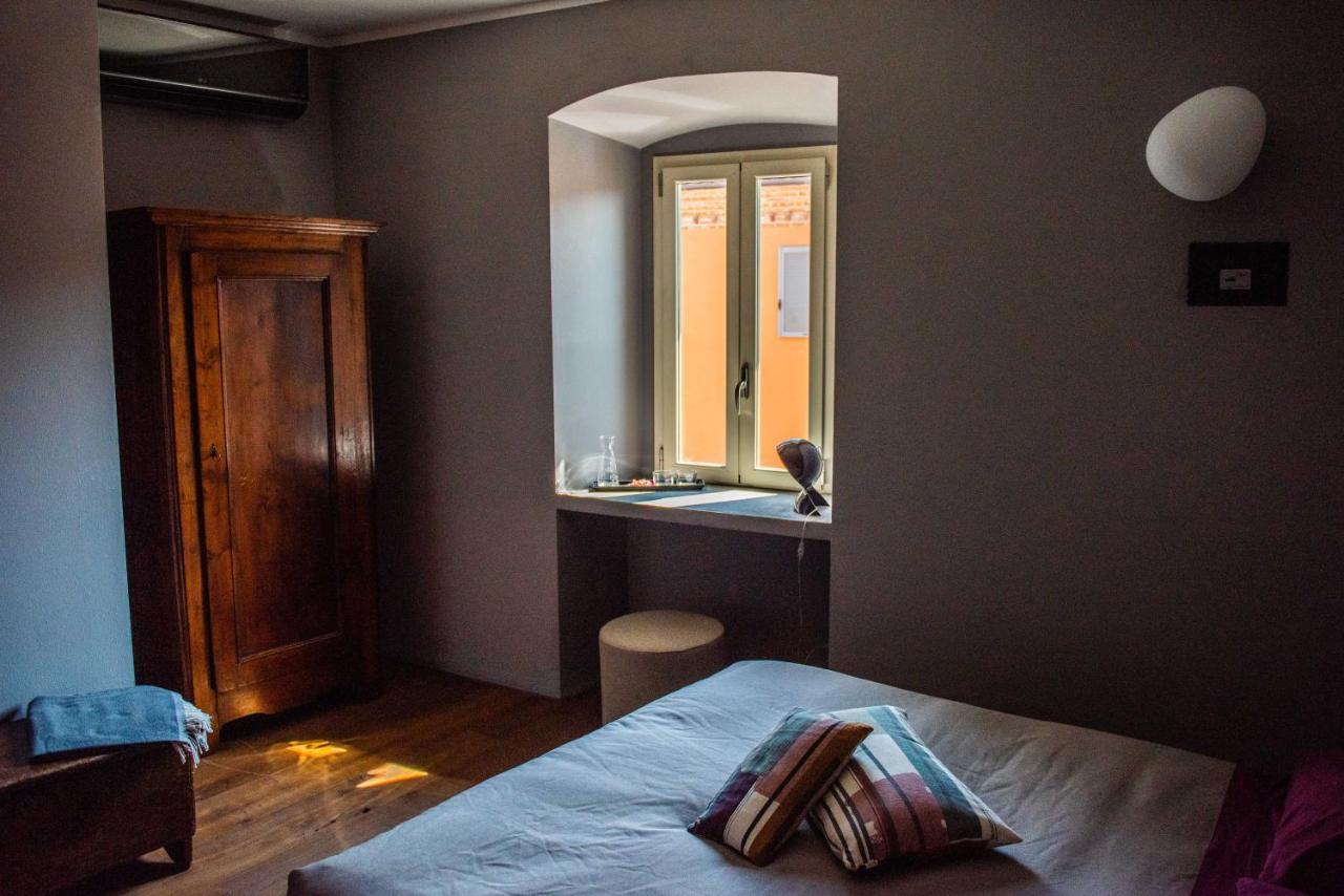 Boutique Hotel Al Palazzo Rosso Neive Buitenkant foto